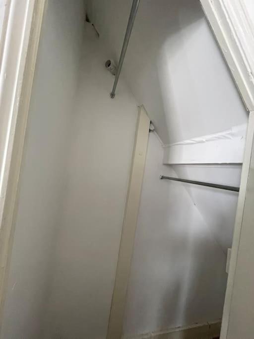 Private Guest Rooms In Tooting Лондон Екстериор снимка