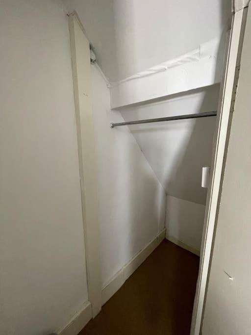 Private Guest Rooms In Tooting Лондон Екстериор снимка